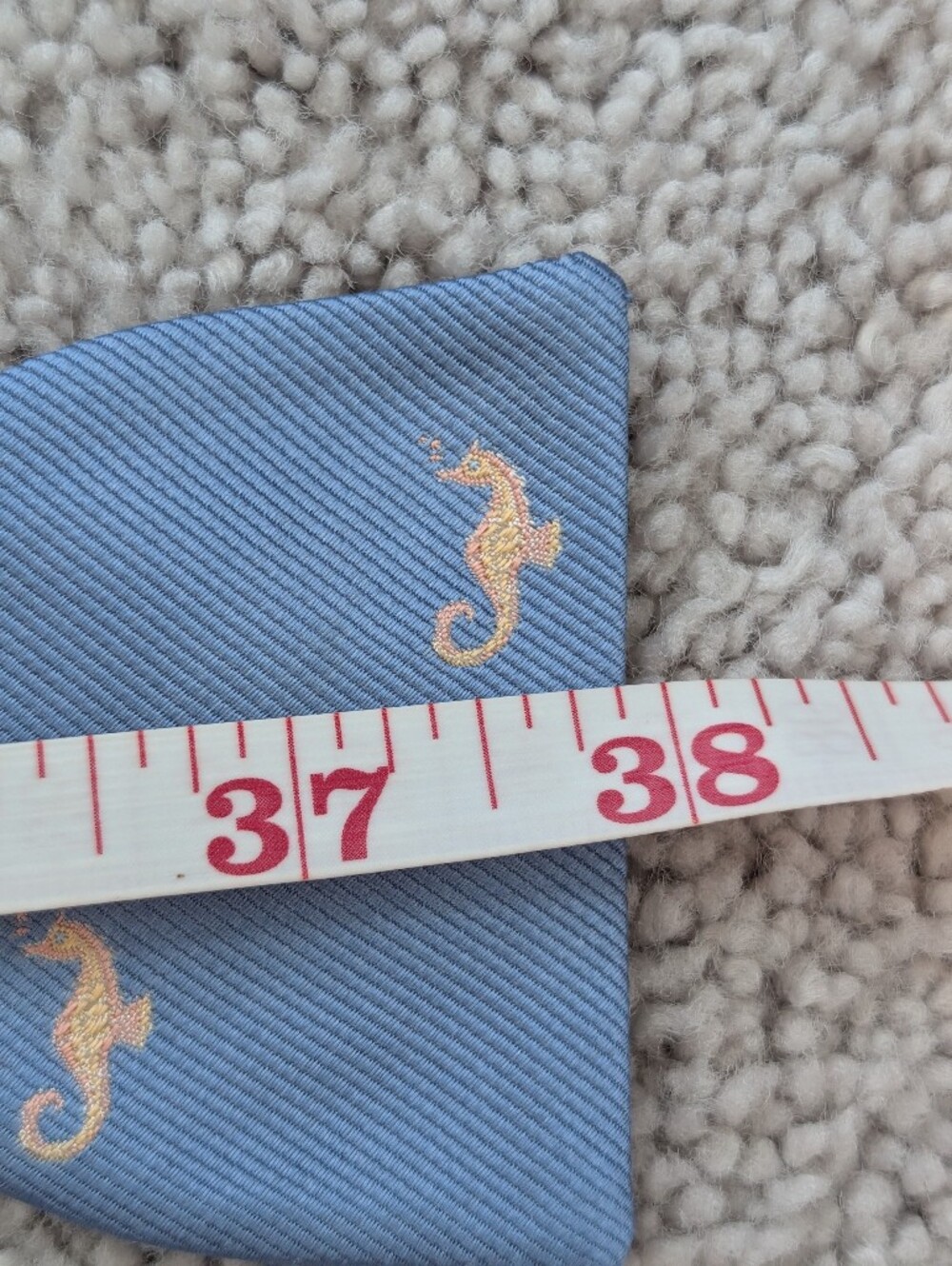 J. McLaughlin Blue Coral Seahorse Bow Tie Nautical Beach 100% Silk Adjustable - Picture 9 of 9